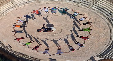 Mersin Yenişehir'den pedal çeviren bisikletliler KKTC turunu tamamladı
