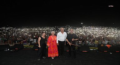 Mezitli Belediyesi'nin 'Uluslararası Soli Güneş Festivali'nde Haluk Levent rüzgarı esti