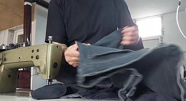 Osmaniyeli terzi: "Zamanında çöpe atarlardı, şimdi bit pazarına nur yağmış gibi parça, sökük getiriyorlar"