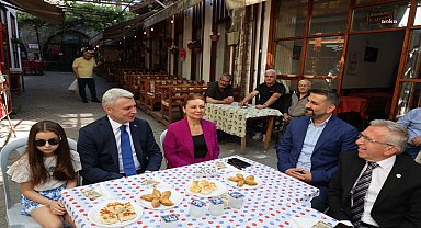 Safranbolu protokolü, ilçe halkı ile bayramlaştı