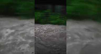 Sinop'ta sağanak yağış taşkınlara yol açtı