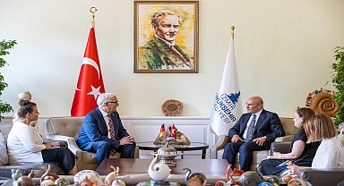 Soyer, Almanya'nın İzmir Başkonsolosu Detlev Wolter'i ağırladı