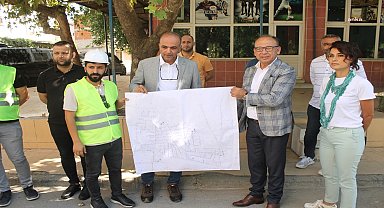 Turgutlu Belediyesi İstasyonaltı Mahallesi'nin yol sorununu çözüme kavuşturuyor 