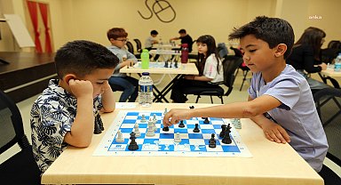 Yenimahalleli çocuklar, Satranç Turnuvası'nda kıyasıya yarıştı
