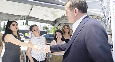 Yenişehir Belediyesi, Mersin'deki depremzedelere desteğini sürdürüyor