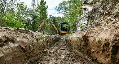 Ankara Büyükşehir'den sulama kanalı temizliği