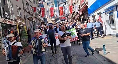 Artvin Belediye Başkanı Elçin: "Yağlı Güreşlerin Olimpiyatı Kırkpınar İse Boğa Güreşlerinin Olimpiyatı Da Kafkasör Boğa Güreşleridir"