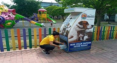 Atakum Belediyesi'nden patili dostlara mama ve su desteği