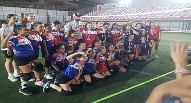 Bayraklı'da Voleybol Şenliği