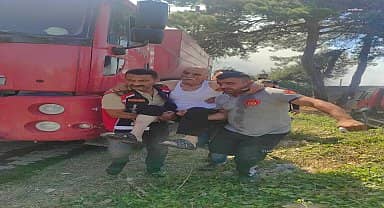 Belen'de çıkan yangında söndürme çalışmaları devam ediyor