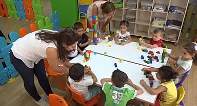 Bornova'da çocuklar mutlu, anneler huzurlu