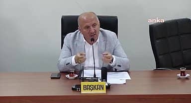 Çayeli Belediye Meclisi'nde imar planı revizyonu görüşülürken AKP'li 5 üye salonu terk etti... MHP'li belediye başkanı çiftçi: "dolaylı yoldan CHP'ye çalışıyorlar"