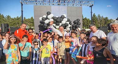 Çeşme Belediyespor yaz spor okulları büyük bir coşkuyla başladı