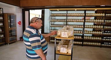 Efeler Belediyesi'nin Yüzde 100 Kadın Emeği Tarımsal Ürün Fabrikası faaliyete devam ediyor