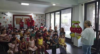 Efelerli çocuklara deprem eğitimi verildi