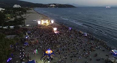 Efes Selçuk Pamucak Sahili'nde 'What A Fest' zamanı