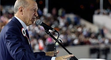 Erdoğan: “Türkiye’ye ve Türk ekonomisine katkı sağlayan herkese kapımız açıktır”