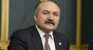 Erhan Usta: "Bir buçuk aydaki kurun getirdiği maliyet 272 bin tane öğretmenin 30 yıllık brüt maaşı kadardır"