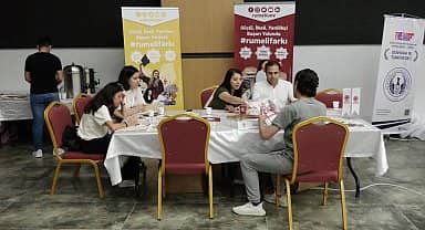 Esenyurt Belediye Başkanı Bozkurt: "Gençler bizim geleceğimiz"