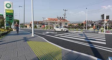 Fethiye Belediyesi, Mustafa Kemal Bulvarı'na sıcak asfalt seriyor