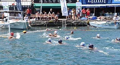 Foça'da 'Sutopu Yaz Kupası' düzenlendi