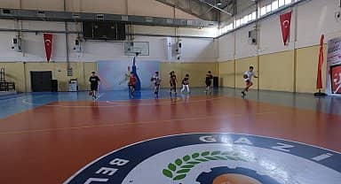 Gaziemir'de spor zamanı