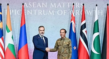 Hakan Fidan: Endonezya ile ilişkilerimize değer veriyoruz ve her alanda güçlendirmeyi ümit ediyoruz