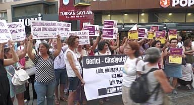 İzmir'de Kadınlardan Milli Eğitim Bakanı Tekin'e tepkİ: "Karma eğitimi kaldırmak isteyenlerin cüretini örgütlü mücadelemizle alaşağı edeceğiz"
