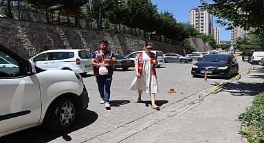 İzmit Belediyesi, ihtiyaç sahiplerine yönelik sıcak yemek desteğine devam ediyor