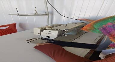 İzmit Belediyesi, Kahramanmaraş'ta depremzede kadınlar için dikiş atölyesi kurdu