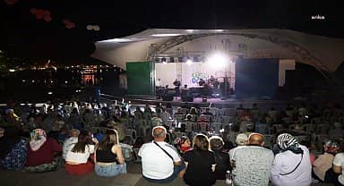 KDZ. Ereğli Belediyesi'nin yaz etkinlikleri, Amfi Tiyatro'da başladı