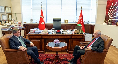 Kılıçdaroğlu, Ahmet Davutoğlu ile görüştü