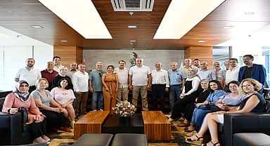 Konyaaltı Belediye Başkanı Esen, Antalya Kanaat Önderleri Platformu üyeleriyle bir araya geldi 