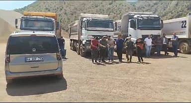 Malatya'da taşımacılık hizmeti yapan kamyon şoförleri iş bıraktı