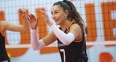 Milli Voleybolcu Hande Baladın: 