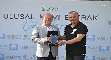 Muratpaşa Belediyesi'ne 'En iyi çevre eğitim etkinlikleri ödülü'
