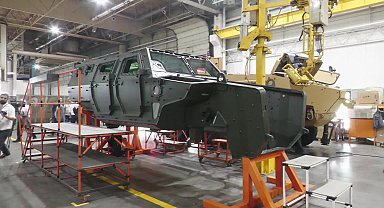 Otokar, ilk ağır sınıf paletli insansız kara aracı 