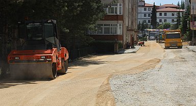 Safranbolu Belediyesi'nden Yeni Mahalle'de Asfalt Çalışması