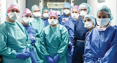 Sağlık çalışanları, maaş zammını protesto etmek için yarın iş bırakacak