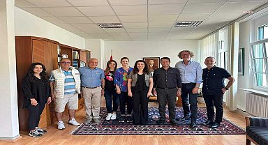 Samandağ Belediye Başkanı Eryılmaz, Almanya ve Hollanda temaslarının ardından yurda döndü
