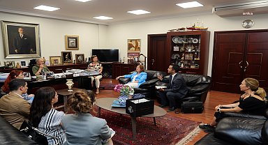 SMA Vakfı heyetinden Yılmaz Büyükerşen'e ziyaret