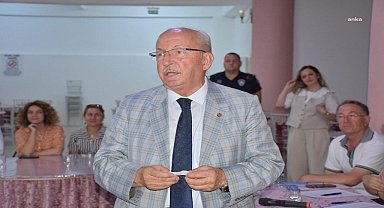 Tekirdağ Büyükşehir Belediyesi, Turan Mahallesi'ndeki hak sahiplerine tapularını dağıttı