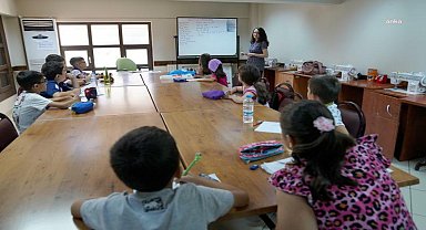 Tepebaşı'nda çocuklar İngilizce öğreniyor