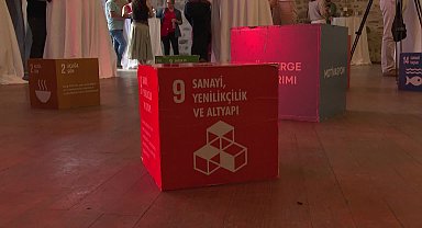 Tunç Soyer, personelle 'Kamu 6.40' etkinliğinde buluştu