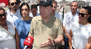 Ümit Özdağ, sığınmacıların çalıştığı Ayakkabıcılar Sitesi’ni ziyaret etti