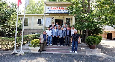 Yenimahalle Belediye Başkanı Yaşar, toptancı hali esnafının sorunlarını dinledi