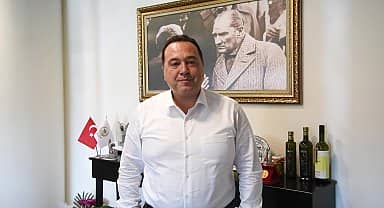 Akhisar Belediye Başkanı Dutlulu'nun maaşı, yine öğrencilere burs oluyor