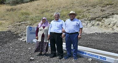 Ankara Büyükşehir Belediyesi'nin kırsal mahallelere içme suyu teknesi desteği sürüyor