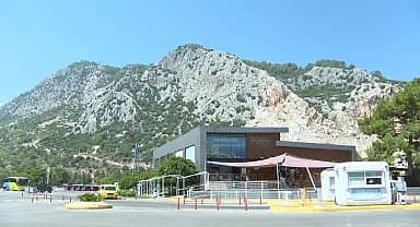 Antalya Büyükşehir Belediyesi'nin Tünektepe Teleferik Ve Sosyal Tesisleri'ne yoğun ilgi 