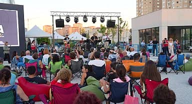 Ataşehir'de "Caz ve Sinema Günleri" keyif dolu bir festival atmosferi yaşatıyor